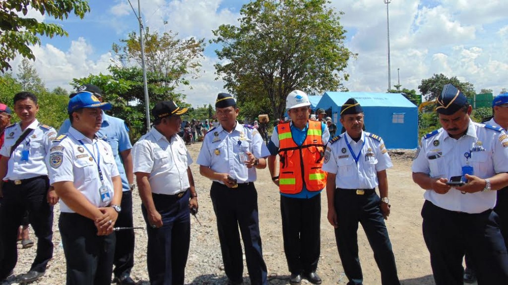 KSOP Kotabaru dan tim pantau pelabuhan Samudera Batulicin