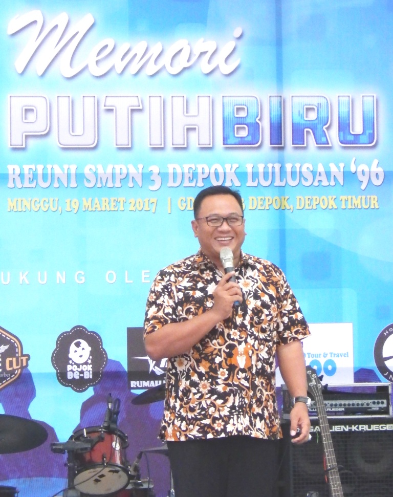 Peduli Pendidikan Pradi Supriyatna Sumbang Beasiswa Anak Guru SMPN 3