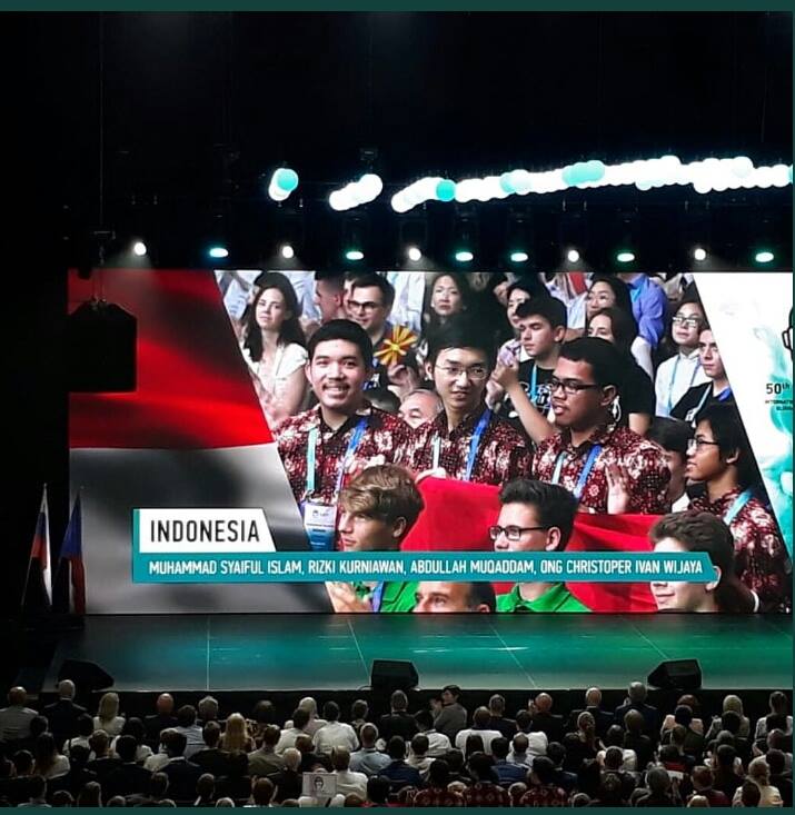 Siswa SMA Cindra Mata Kota Bekasi  Raih Perunggu di IChO 2018