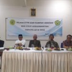 Ketua STKIP Arrahmaniyah Depok  Dr. H. Memed Karmredi, MM di dampingi  Puket 3 Bidang Kemahisiswaan Dr. H. Mohamad Djonai dan Puket 2 Bidang Keuangan Ahmad Fakhri, S.Sos. MM.