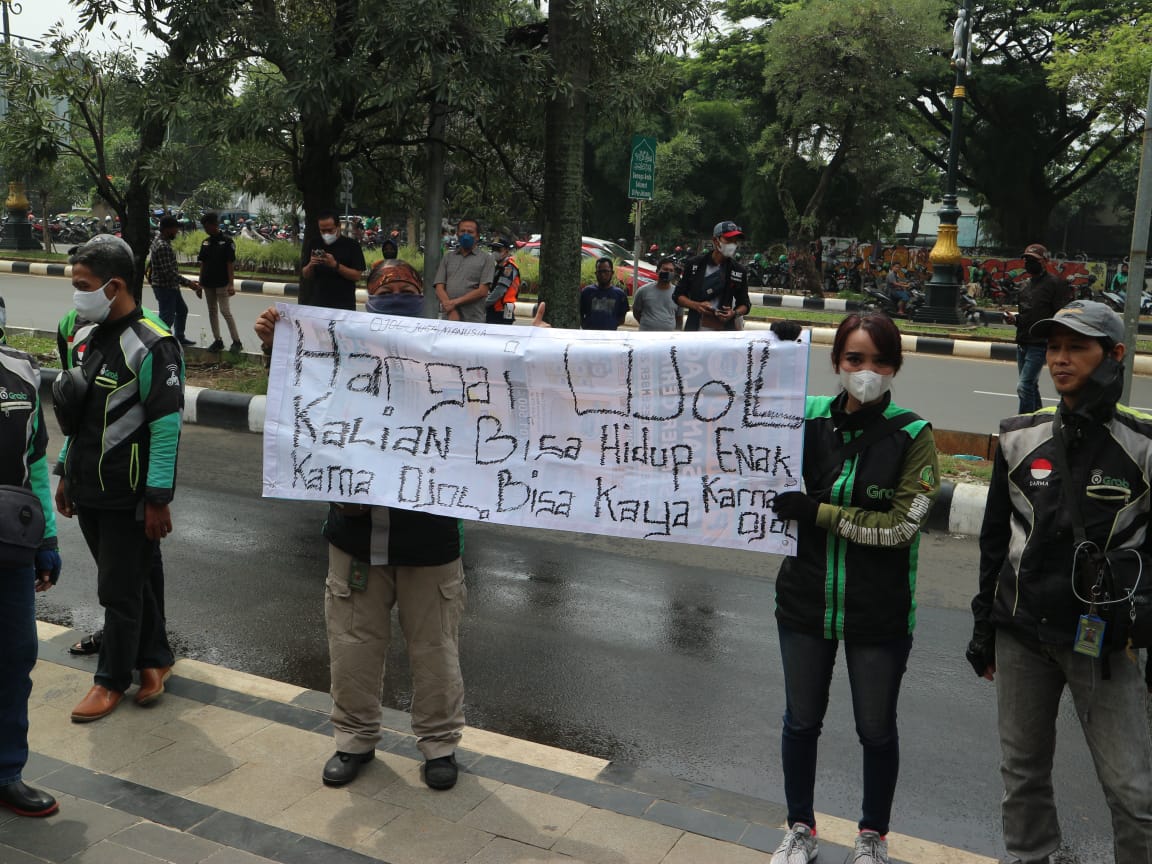 Ojol Kabupaten Bogor Geruduk CCM