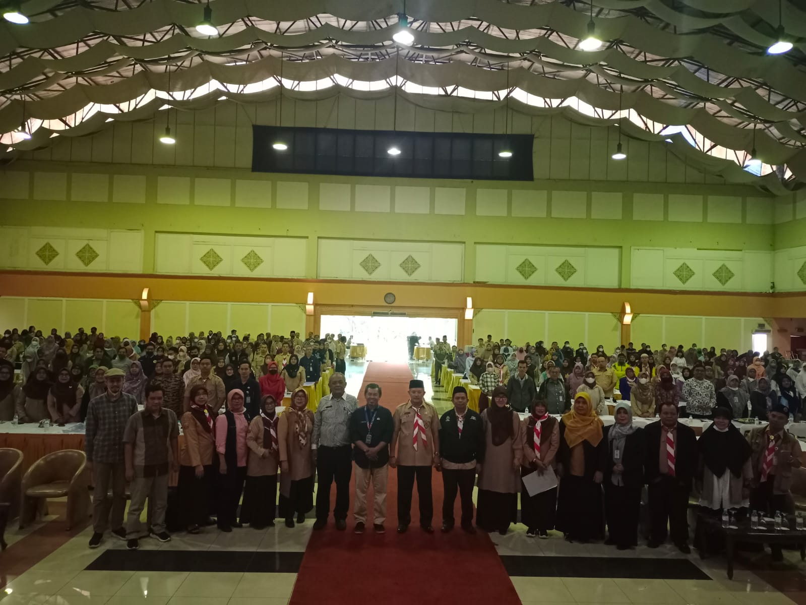 Jelang Ujian Sekolah Dasar, Disdik Gelar Penyusunan Kisi Kisi Soal