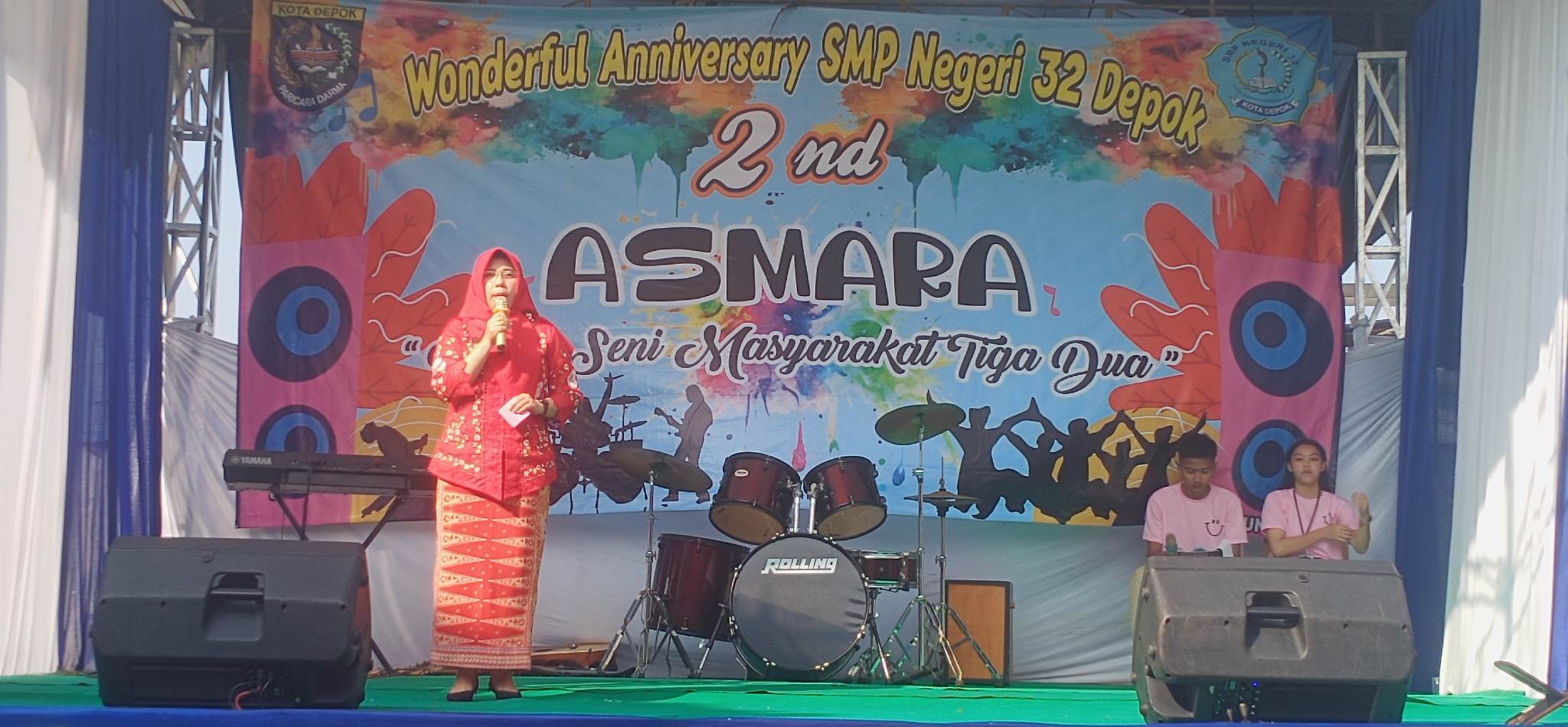 Rayakan HUT Ke 2, SMPN 32 Depok Gelar Pentas Seni