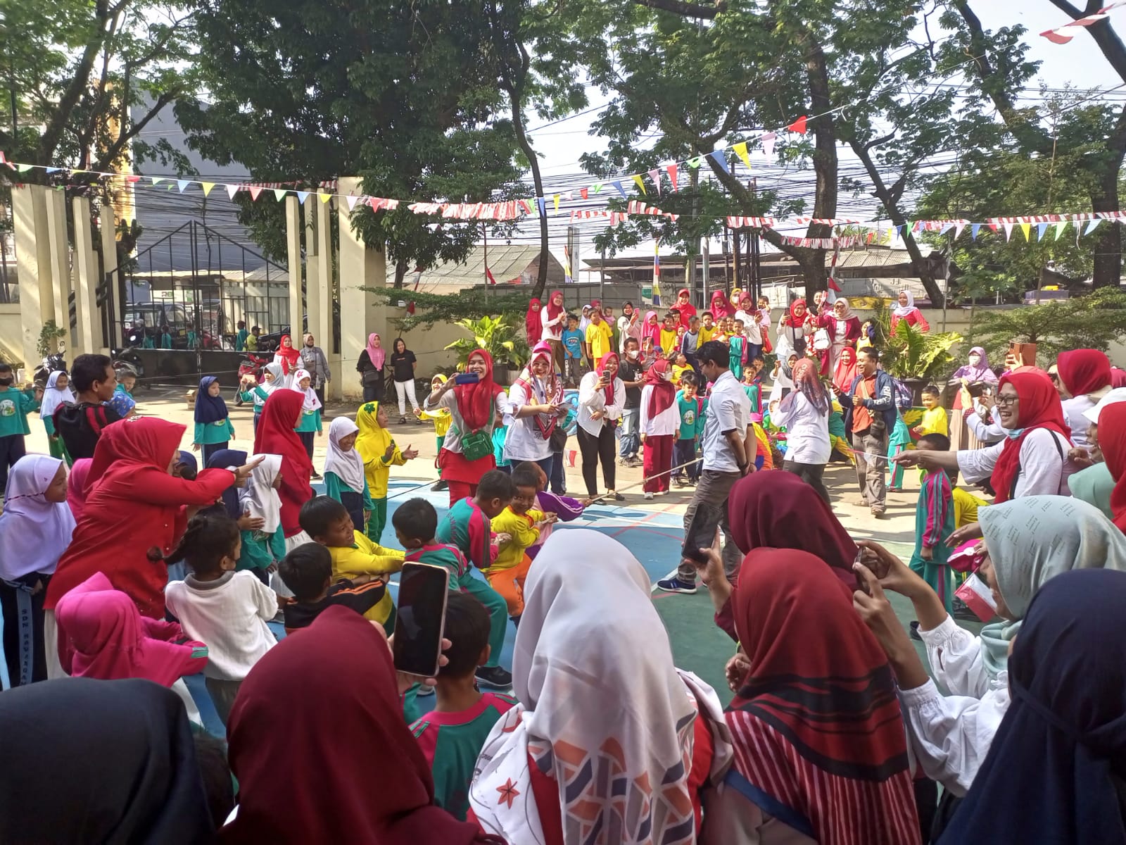 Semarak Agustusan di SDN Sawangan 1