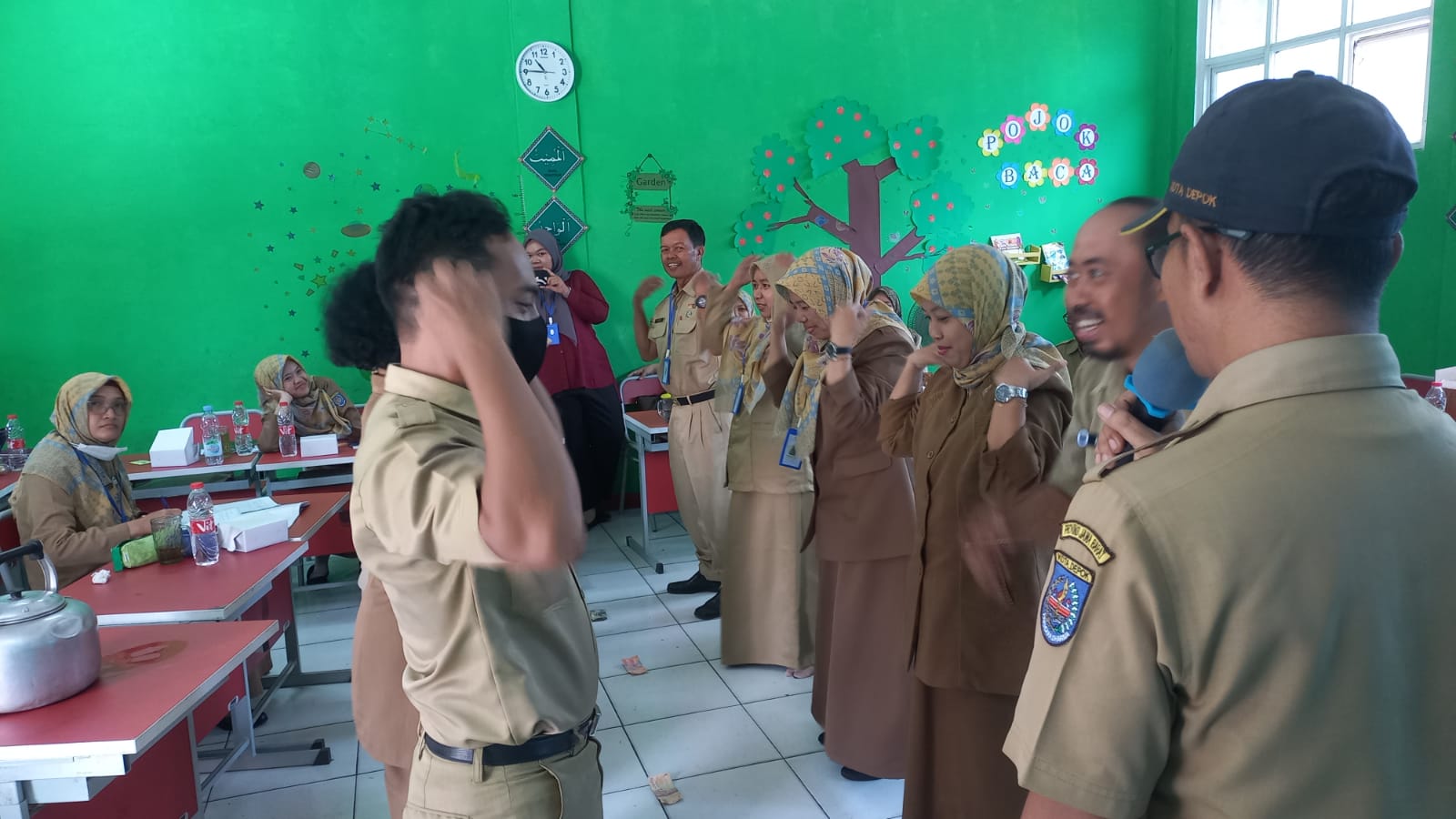 Tingkatkan Keterampilan Guru, SDN Pondok Petir 01 Gelar Workshop