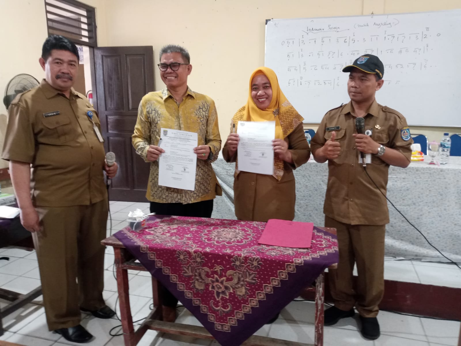 Buliher Gultom Pensiun, Henny Dapat Tugas Tambahan Sebagai Plt Kepala SDN Depokjaya 1
