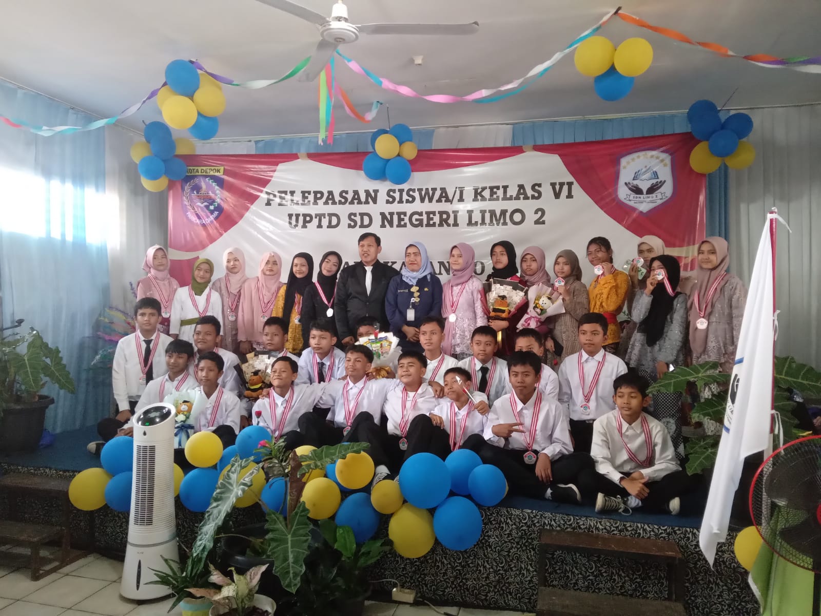 Lulus 100 Persen, Kepsek Triningsih Ingatkan, Prestasi Bukan Hanya Sekedar Dilihat dari Angka