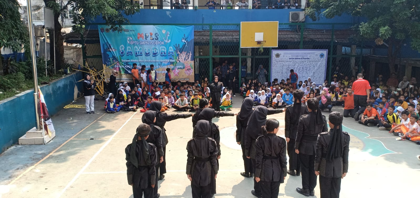 Demontrasi 13 Ekstrakurikuler Meriahkan Hari Terakhir MPLS di SMPN 15 Depok
