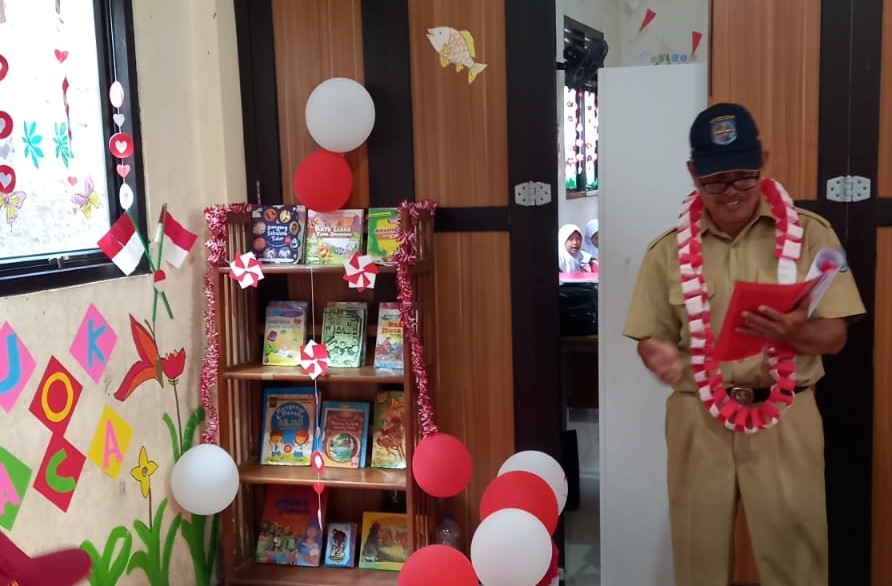 SDN Duren Seribu 01 Lomba Menghias Kelas dan Buat Pojok Baca
