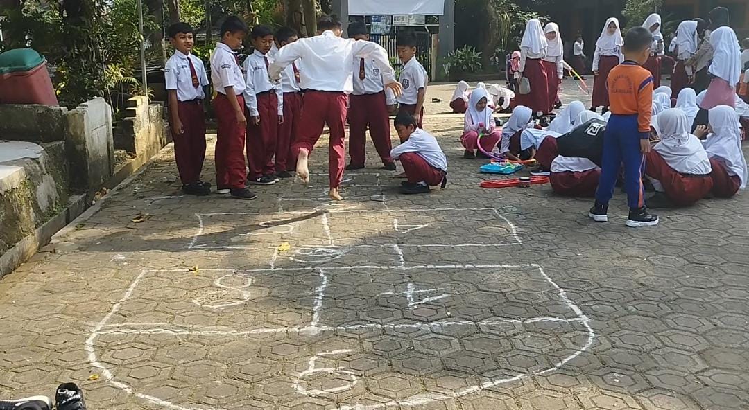 SDN Pondok Petir 03 Persiapkan Lomba HUT Ke 79 Kemerdekaan RI