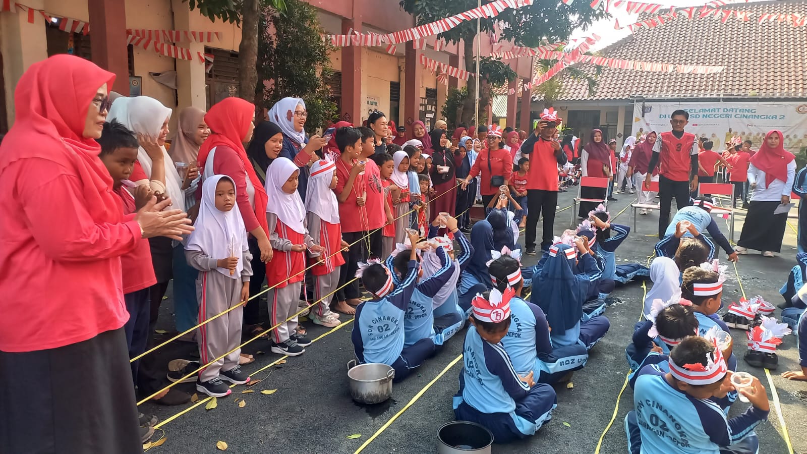 Siswa SDN Cinangka 02 Adu Kebolehan di Lomba Agustusan