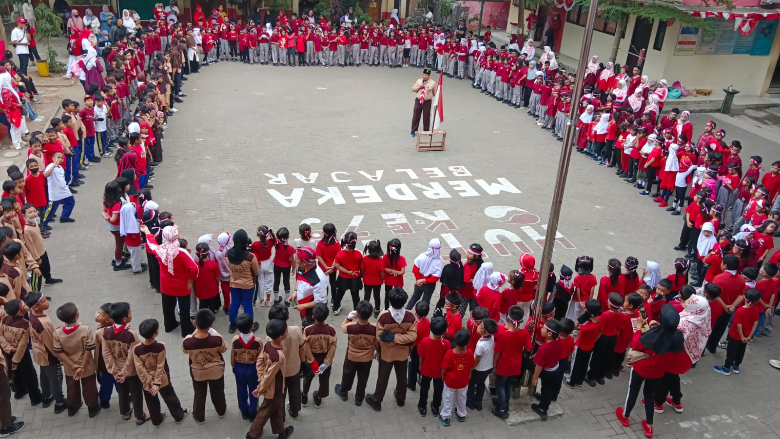 Perkemahan Jum’at Sabtu SDN Depok 1 Dimeriahkan Pesta Siaga