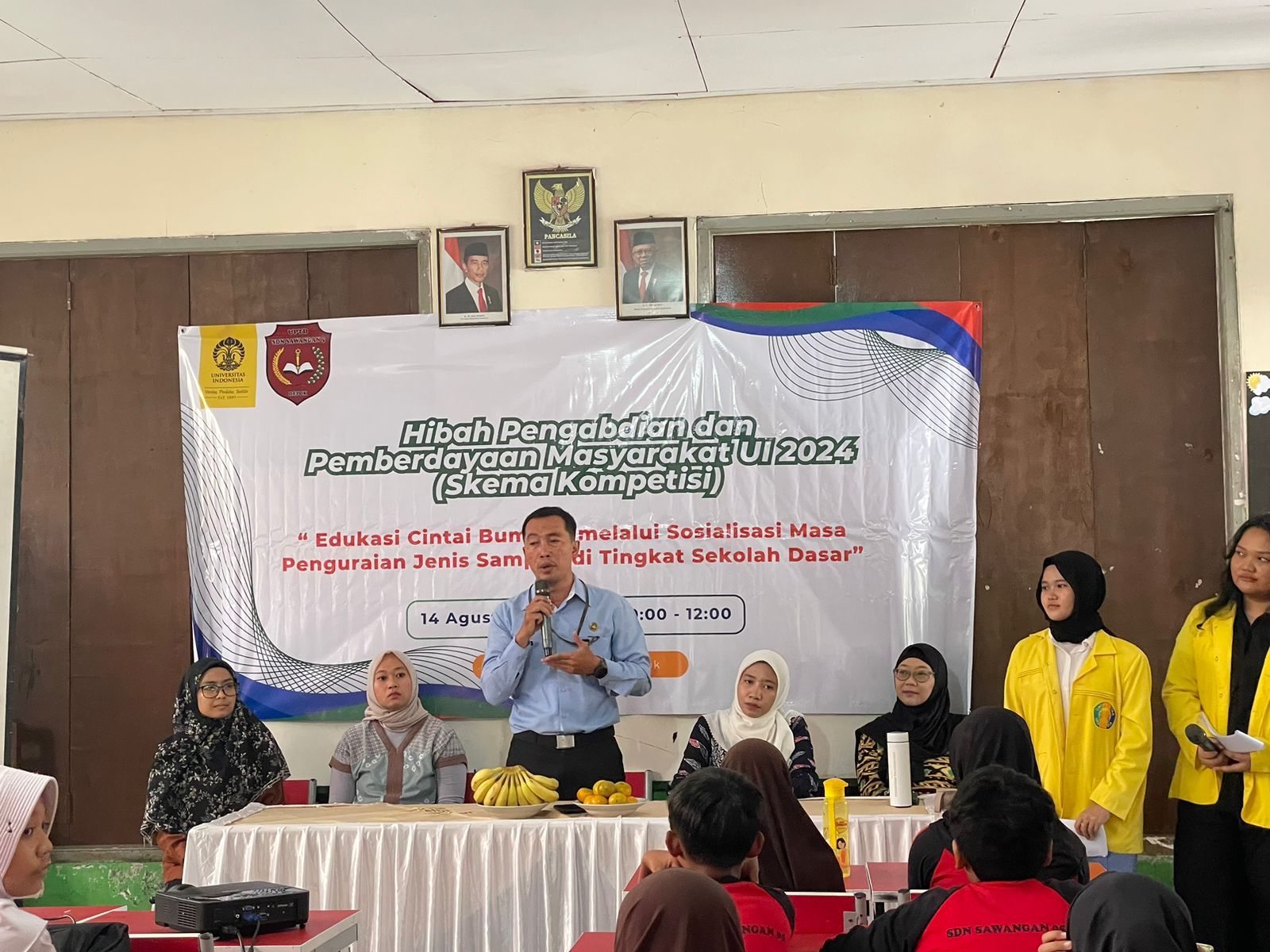 SDN Sawangan 5 Dapat Manfaat Program Hibah Pengabdian dan Pemberdayaan Masyarakat dari Mahasiswa UI