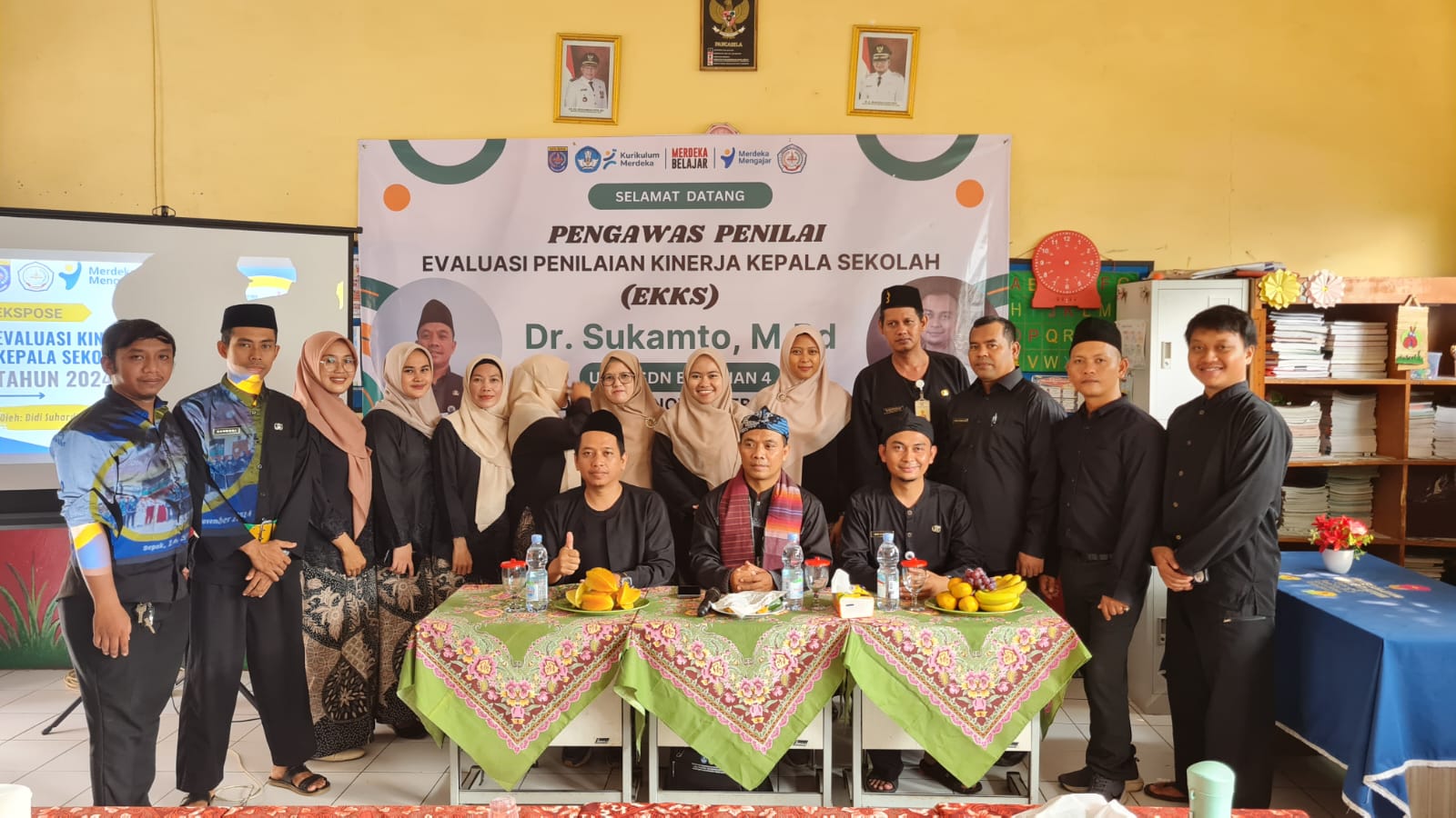 Pengawas SD  Evaluasi Kinerja Kepala SDN se Kecamatan Sawangan