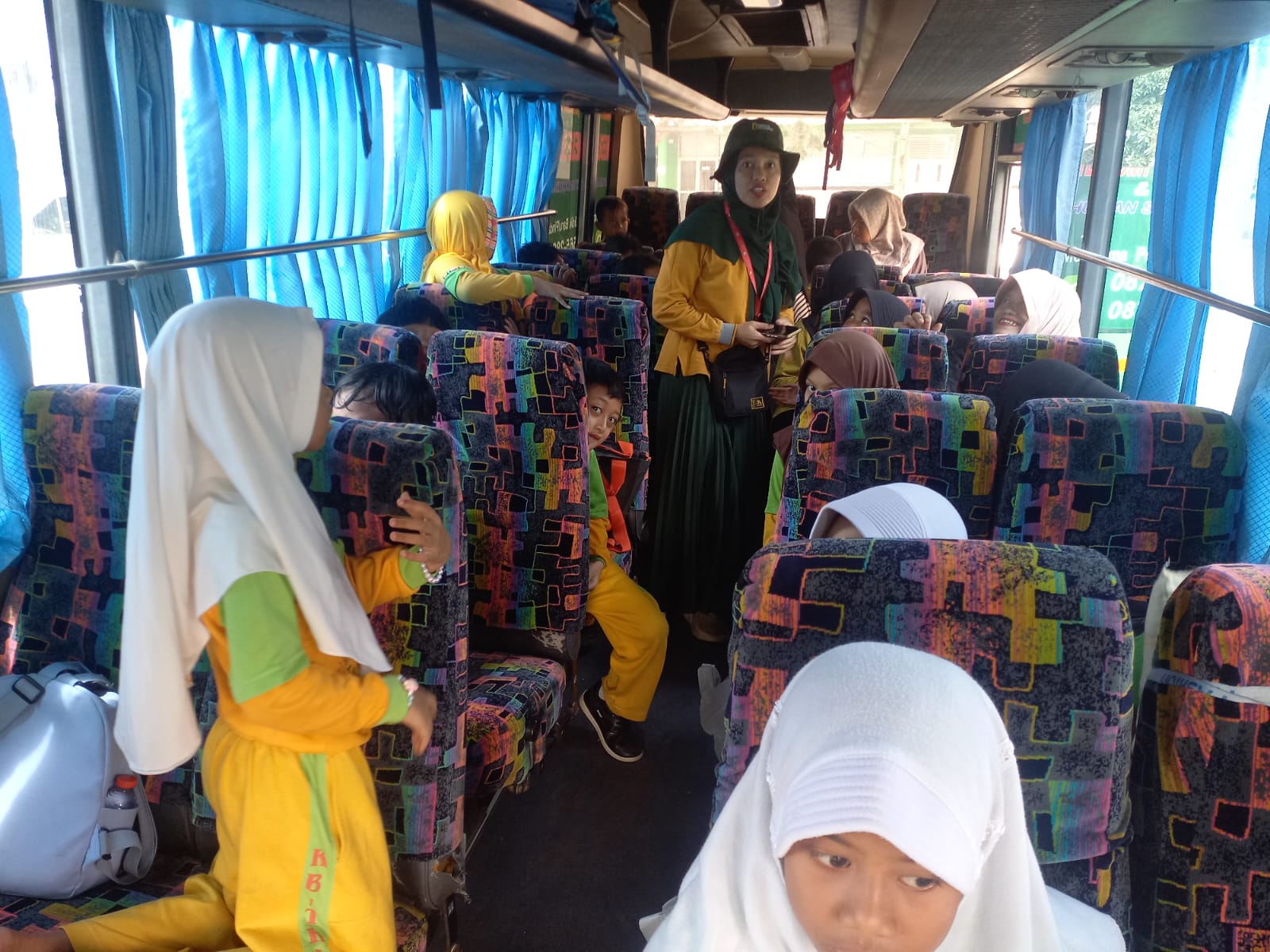 SDIT AMEC Bojongsari Ajak Siswa Berprestasi Kunjungi Sutiyoso, Pembina Yayasan AMEC