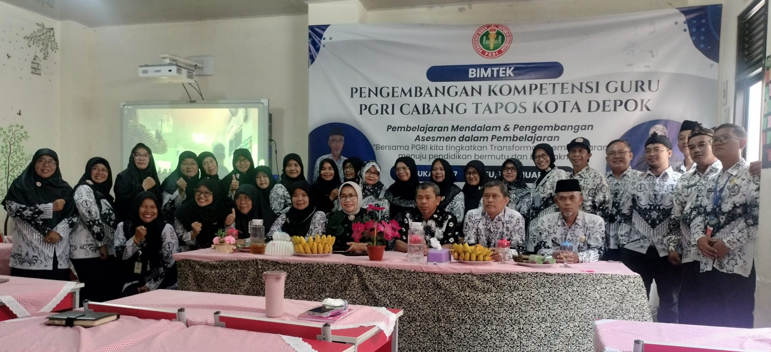 PGRI Kecamatan Tapos Adakan Bimbingan Teknis Tingkatkan Kompetensi Guru dalam Pembelajaran Mendalam
