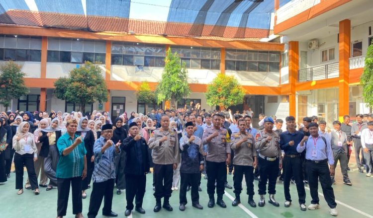SMK Assalamah Hadirkan Kapolsek Pancoran Mas: Motivasi Siswa UKK