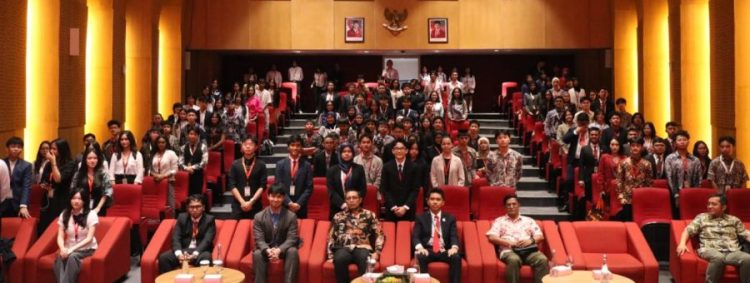 Jakarta Model Congress 2025 Resmi Dimulai, Wadah Anak Muda Latih Demokrasi