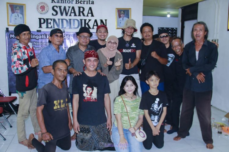 Peringati Hari Puisi dan Hardiknas 2025: Gong Merah Putih dan Swara Pendidikan Hidupkan Literasi Lewat Sastra dan Musik