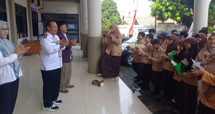 Edukasi Pajak dan Lingkungan, SDIT AMEC Kunjungi Kantor Kecamatan Bojongsari