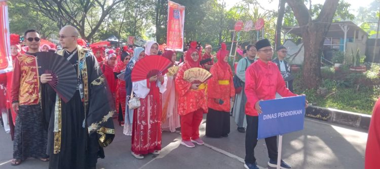 Kereen! Disdik Depok Meriahkan Carnaval Lebaran Depok dengan Gaya Chinese Style!