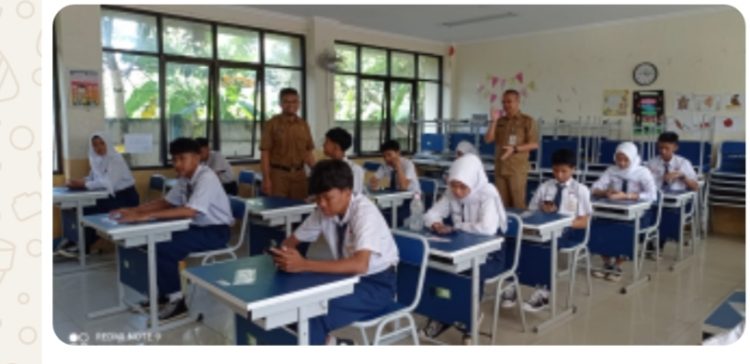 Hari Pertama Ujian SAJ, 367 Siswa SMPN 26 Depok Siap Ukir Masa Depan