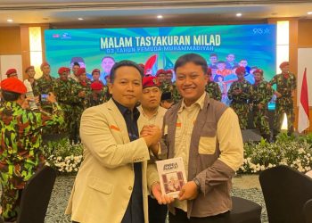 Guru SDN Bedahan 04 Terbitkan Buku Berjudul Jendela Filsafat