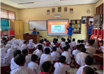 Mahasiswa UBSI Edukasi Bahaya Game Online kepada Pelajar SDN Cilangkap 6 Tapos