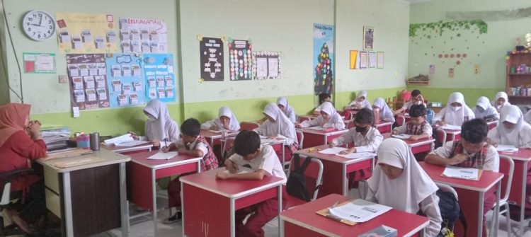 Evaluasi Akhir Tahun, SDN Cipayung 1 Uji Kompetensi Siswa Lewat PSAT