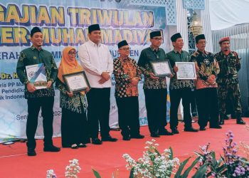 Mendikdasmen Prof. Abdul Mu’ti Hadiri Milad ke-13 RS PKU Muhammadiyah Mayong dan Pengajian Hari Bermuhammadiyah