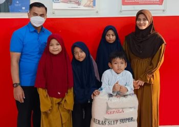 BRI Pasar Minggu Tebar Kebaikan Lewat Program Jumat Berkah