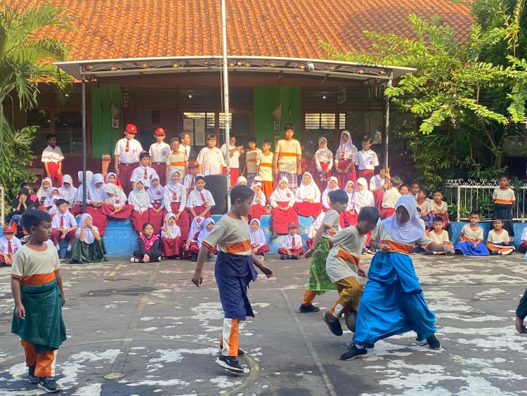 SDN Mampang 3 Gelar Classmeeting dan Gebyar Pramuka Pasca PSAT