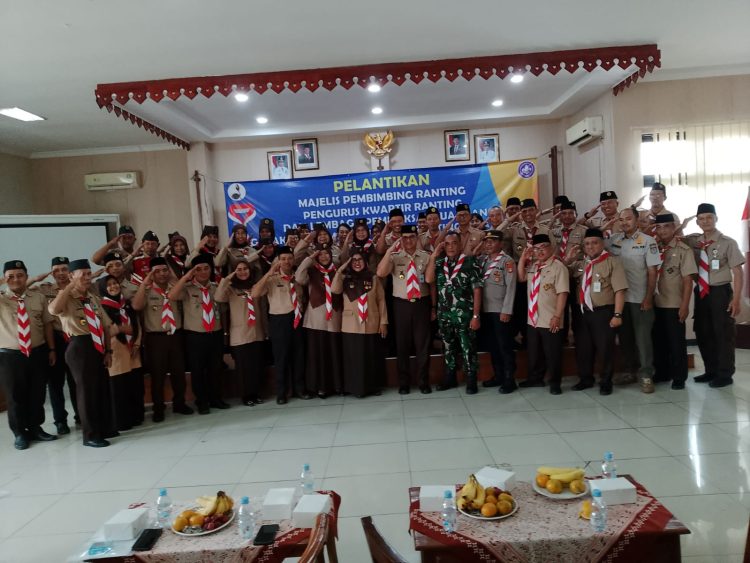 GETOL di Cipayung: Kepala Sekolah dan Lurah Kompak Dukung Program Sanitasi Sekolah