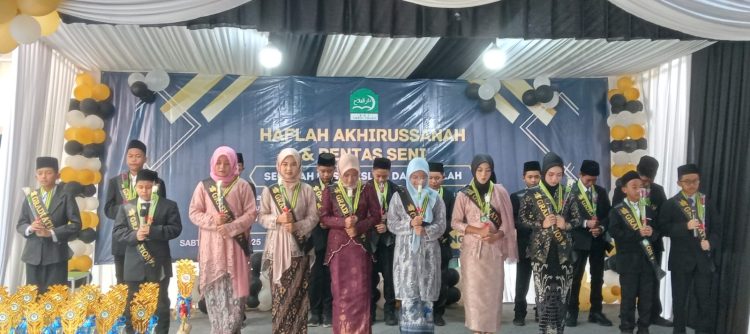 Pelepasan Siswa SD Islam Darul Falah: Momen Haru dan Penuh Syukur