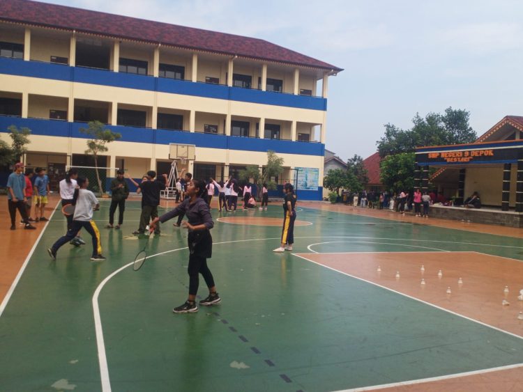Proses Penerimaan Murid Baru di SMPN 9 Depok Berjalan Tertib dan Transparan