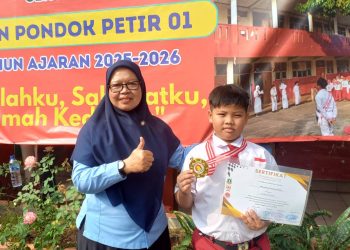 Siswa SDN Pondok Petir 01 Raih Emas Kejuaraan Catur KU-9 Tingkat Provinsi