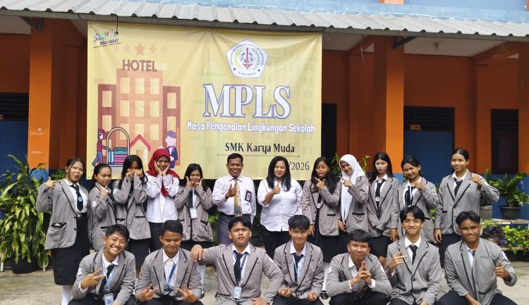 MPLS SMK Karya Muda Hadirkan TNI dan Pihak Industri, Tanamkan Nilai Disiplin dan Wawasan Kerja