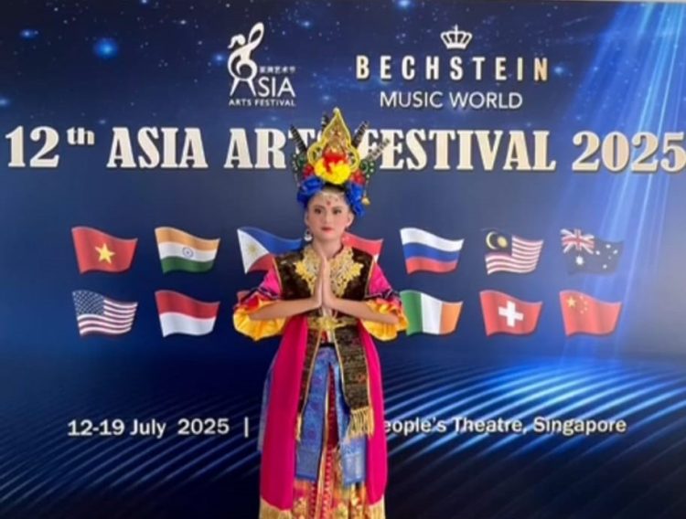 Grup Tari SDN Mekarjaya 21 Depok Raih Juara 2 Lomba Tari Internasional di Singapura