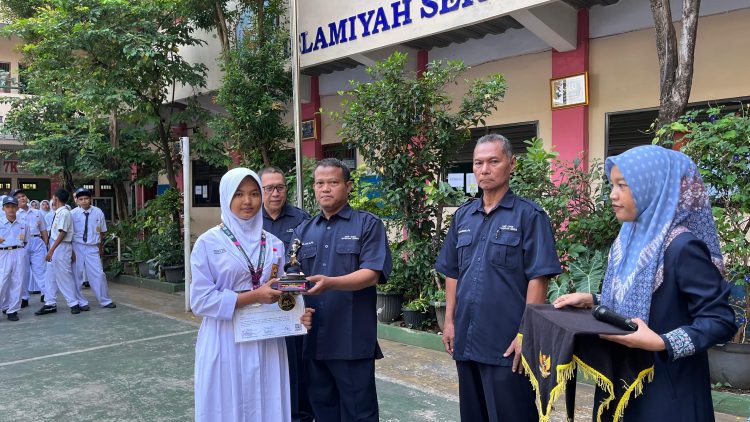 Siswa SMP-SMK Islamiyah Serua Raih Juara di Kejuaraan Pencak Silat C-More Championship 2025