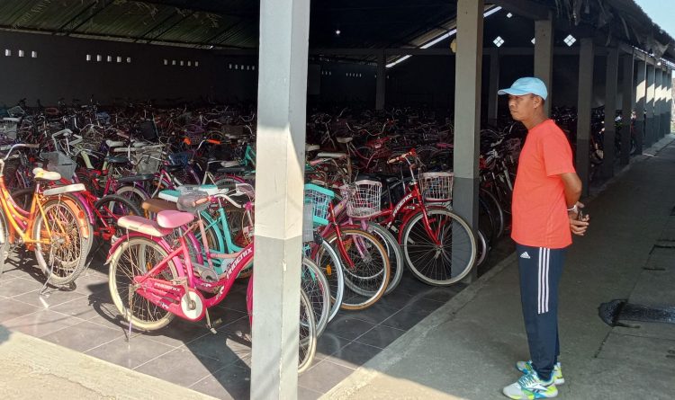 SMPN 1 Kalinyamatan Lestarikan Budaya Bersepeda ke Sekolah Selama 24 Tahun