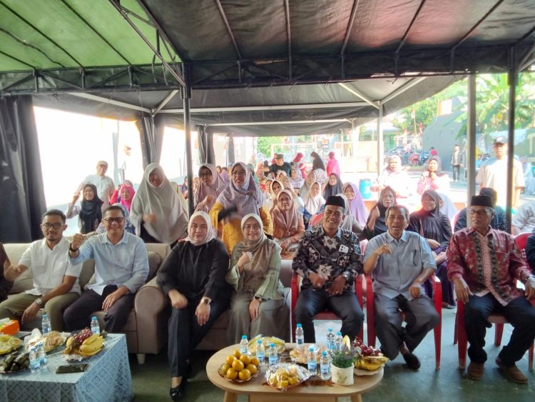 Politisi Gerindra Depok Dukung Program Sekolah Lansia “Aku Sayang Ibu” di Pasir Putih