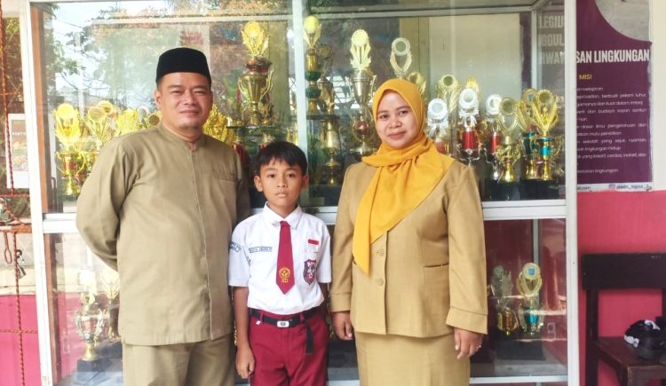 Siswa SDN Tapos 4, Aditiya Agung Pratama Juara 1 FTBI Kota Depok