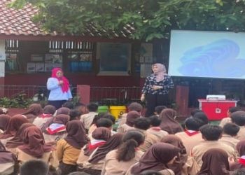 SDN Baktijaya 4 Gandeng WWF Indonesia Edukasi Siswa Soal Hidup Bersih dan Ramah Lingkungan