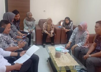 Paskibra SMP Raudlatul Falah Siap Kibarkan Merah Putih di Upacara HUT RI ke-80 di Kelurahan Curug