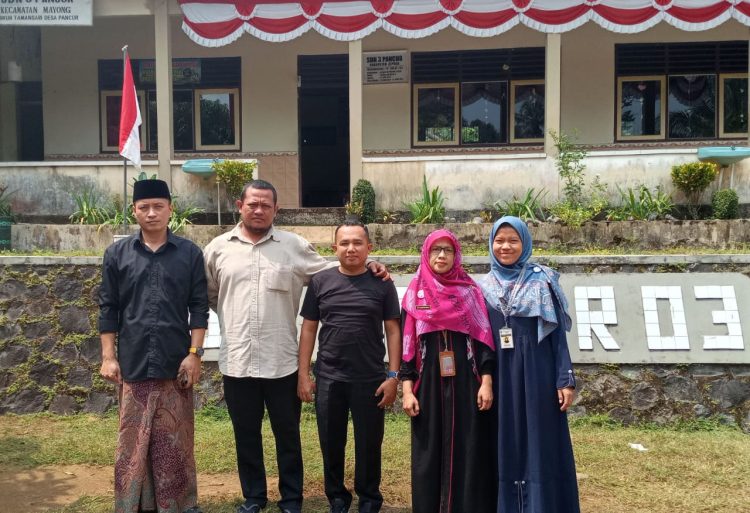 Di Tengah Keterbatasan Sarpras, Guru SDN 3 Pancur Tetap Inovatif dan Kreatif