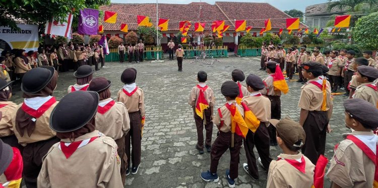 Peringati HUT ke-64 Pramuka, Kwaran Sawangan Ikut Tabur Bunga