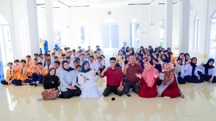 SMP Muhammadiyah 29 Cinangka Terapkan Program Zero Waste School Bersama WWF Indonesia