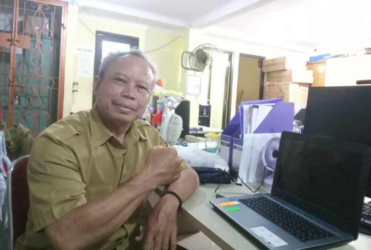Empat Dekade Mengabdi, Juanda Menjadi Teladan Abadi Pendidik di Depok