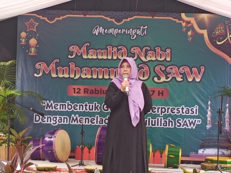 SMP Negeri 20 Depok Tanamkan Keteladanan Rasulullah Lewat Peringatan Maulid Nabi