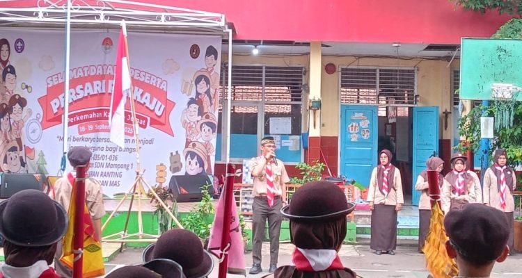 Kepala SDN Mampang 1: Pramuka Wadah Terbaik Bentuk Karakter Siswa